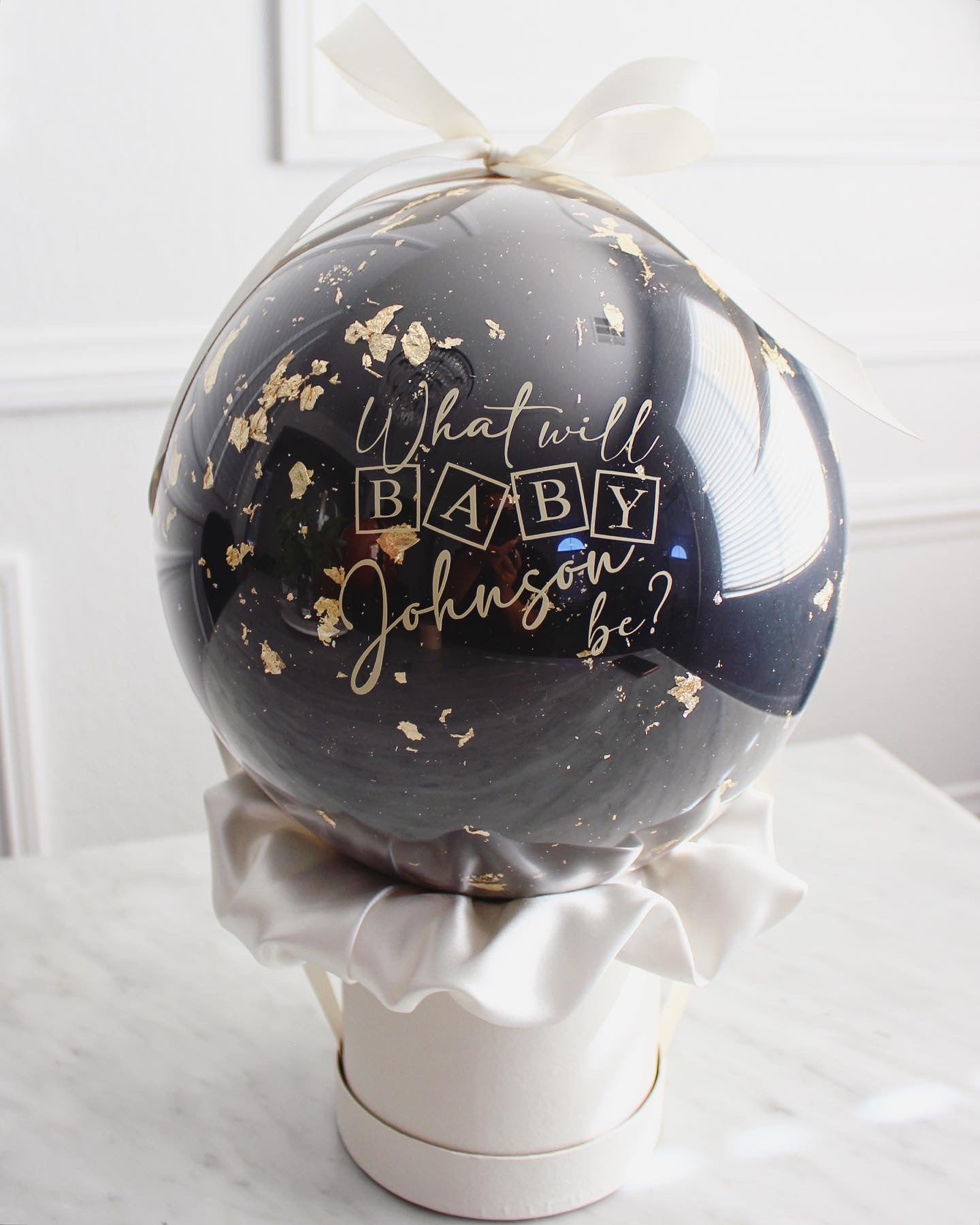 Satin Gender Reveal Balloon (Mess Free)