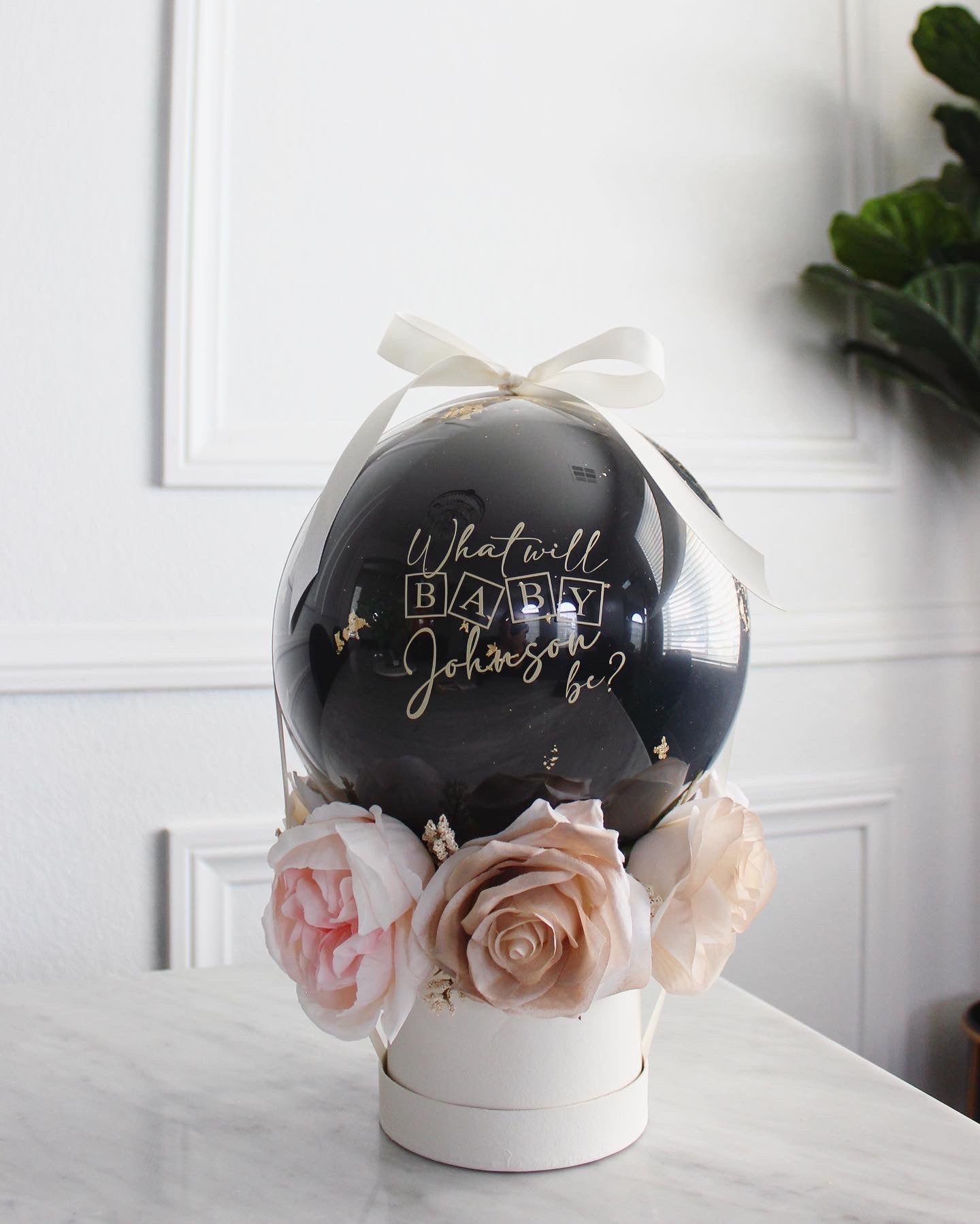 Our Elegant Mess Free Gender Reveal Balloon (SMALL)