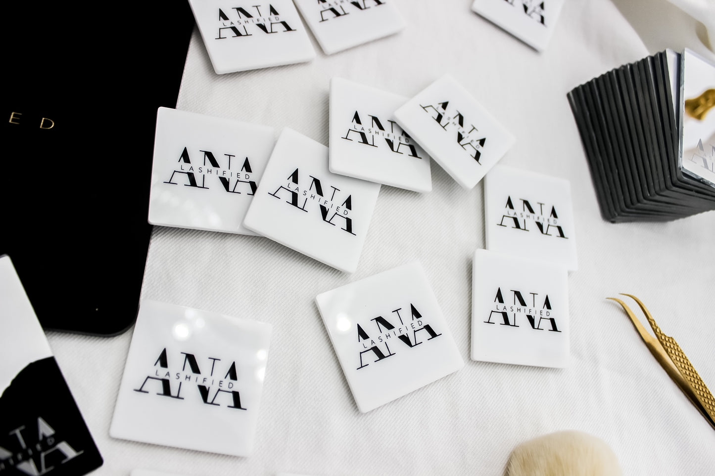 Mini Classy Mirrors (Minimum order of 10)
